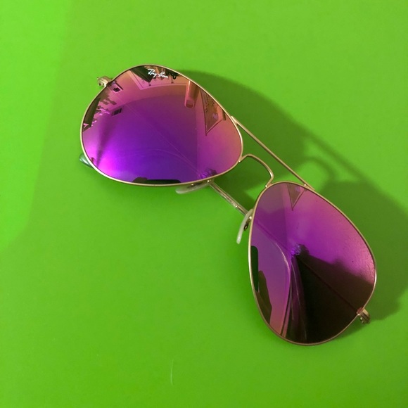 Ray Ban Aviators - Picture 2 of 5